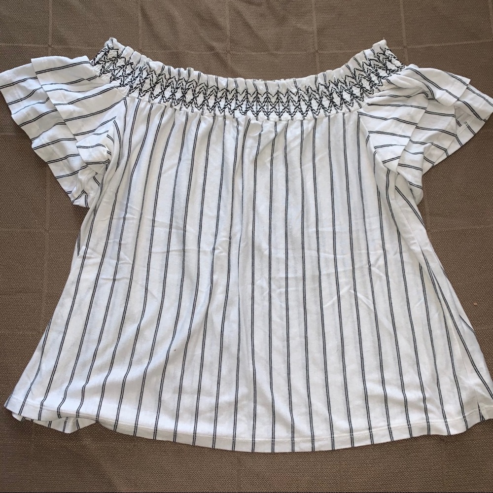 American Eagle strapless top